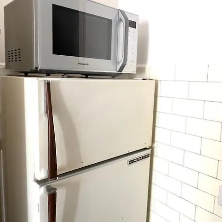 公寓 Dimora Vittoria 帕爾馬